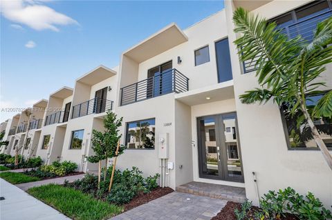 13881 SW 261st St 13881 Homestead FL 33032