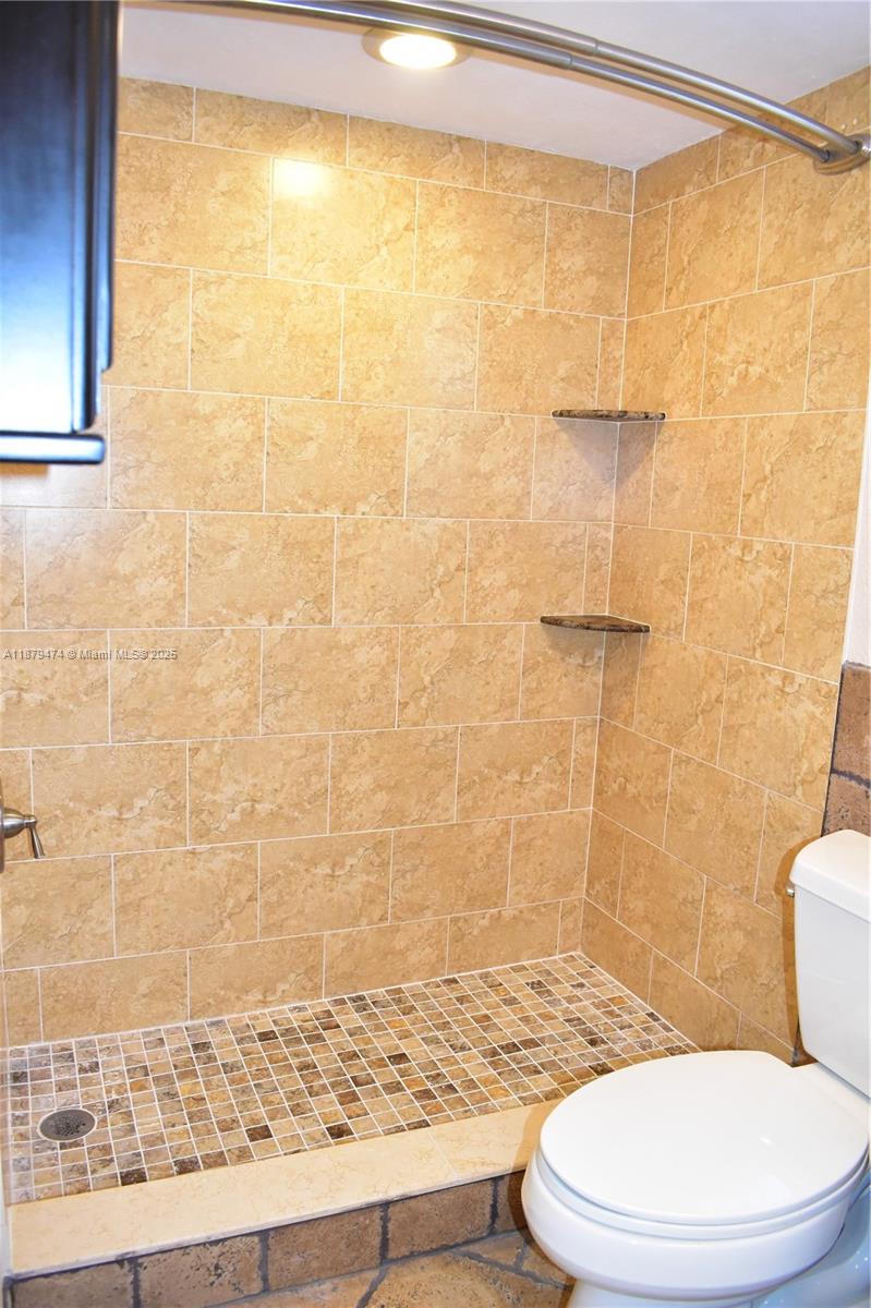 SUNRISE LAKES 131 CONDO - Residential