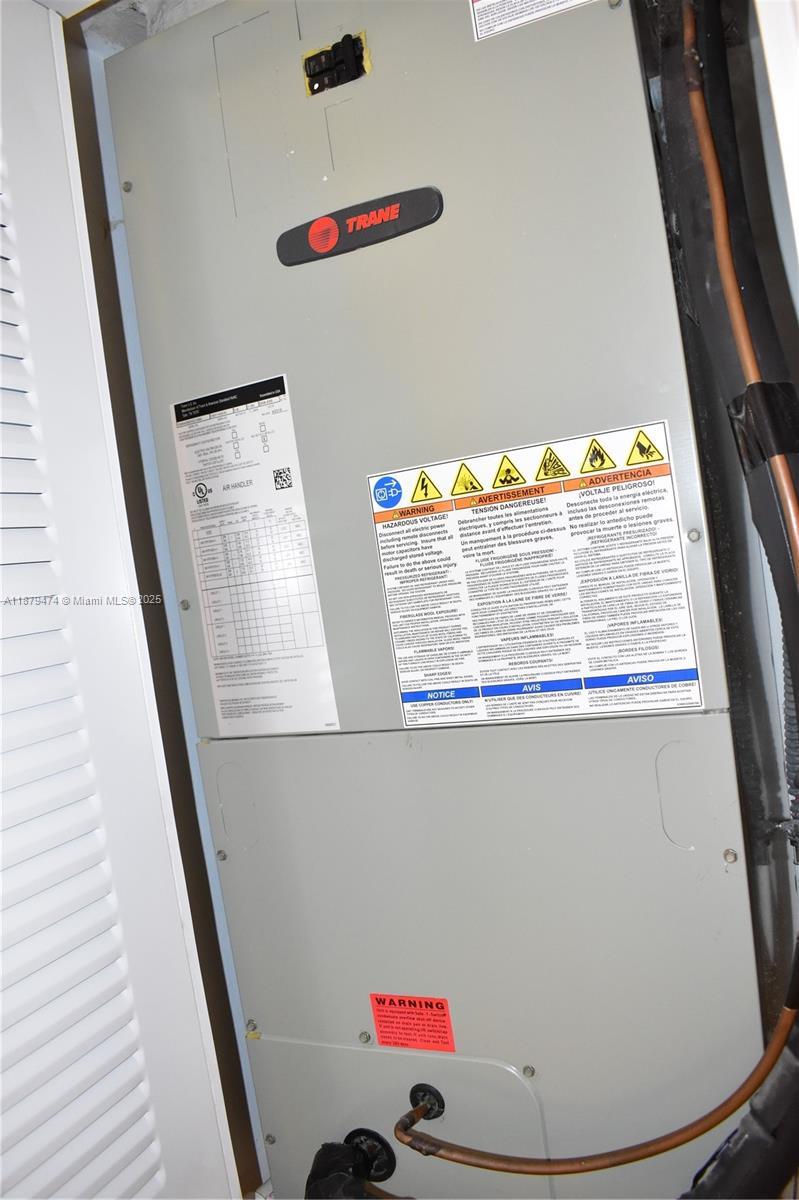 SUNRISE LAKES 131 CONDO - Residential