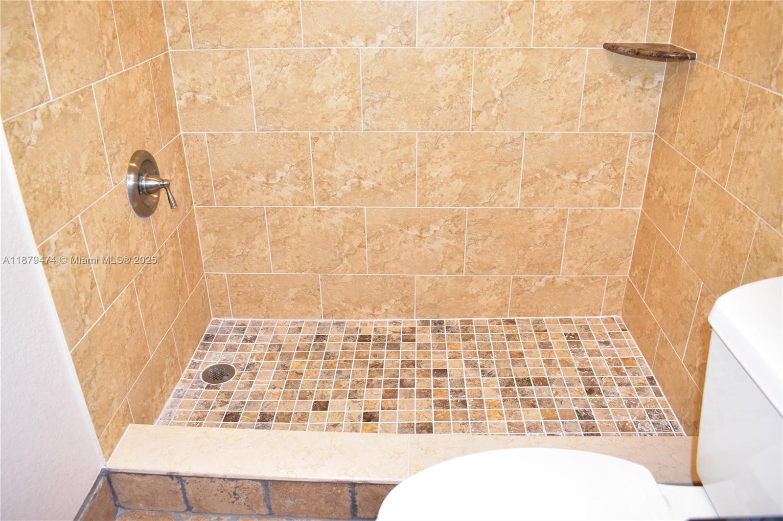 SUNRISE LAKES 131 CONDO - Residential