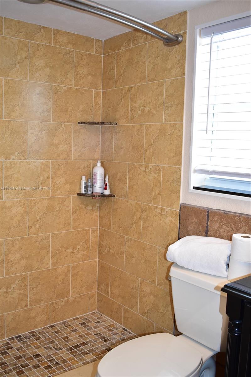 SUNRISE LAKES 131 CONDO - Residential