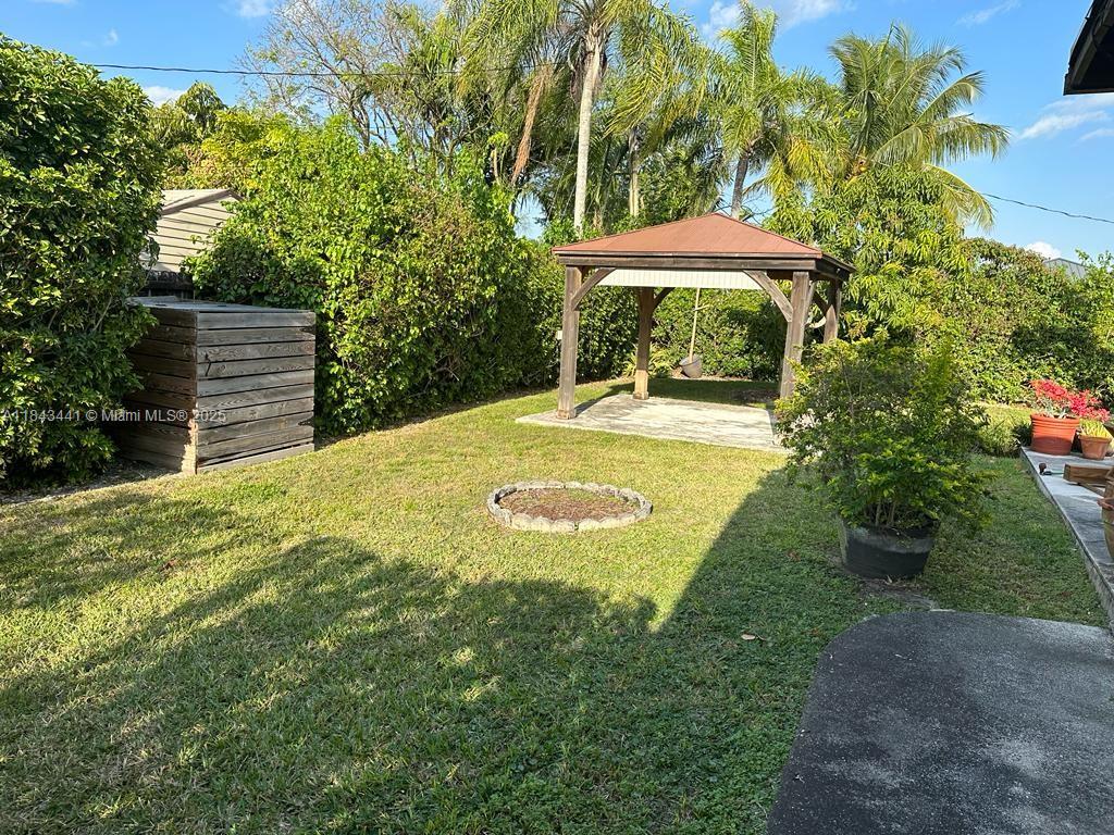 COLETOWN ACRES - Residential