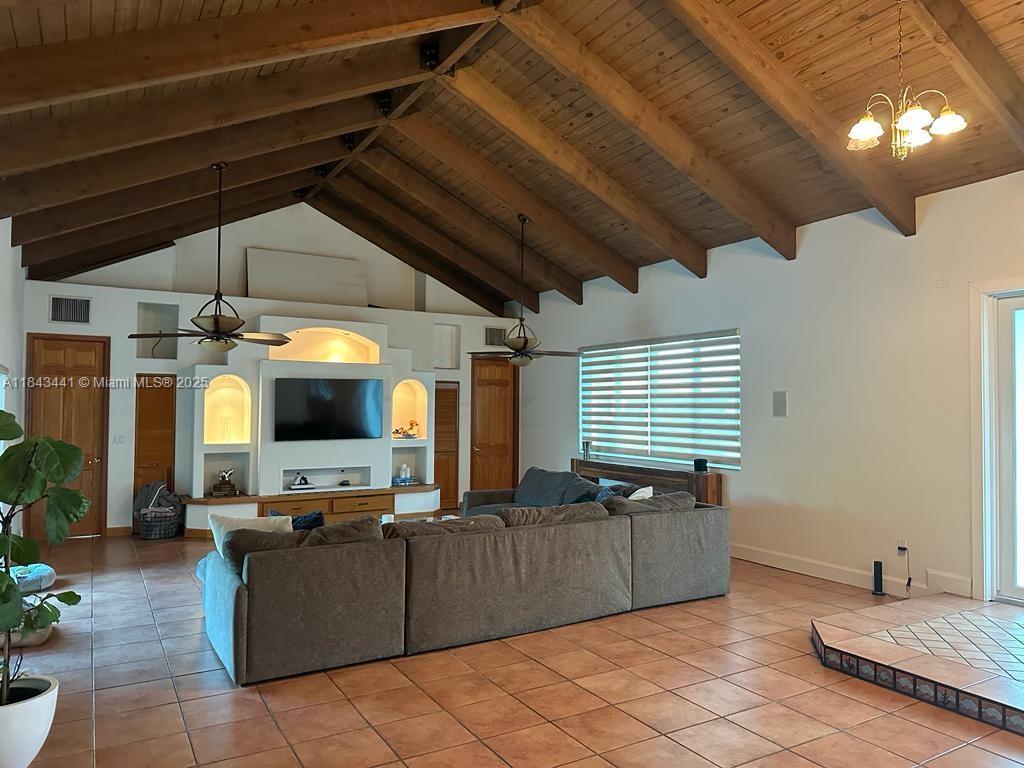 COLETOWN ACRES - Residential