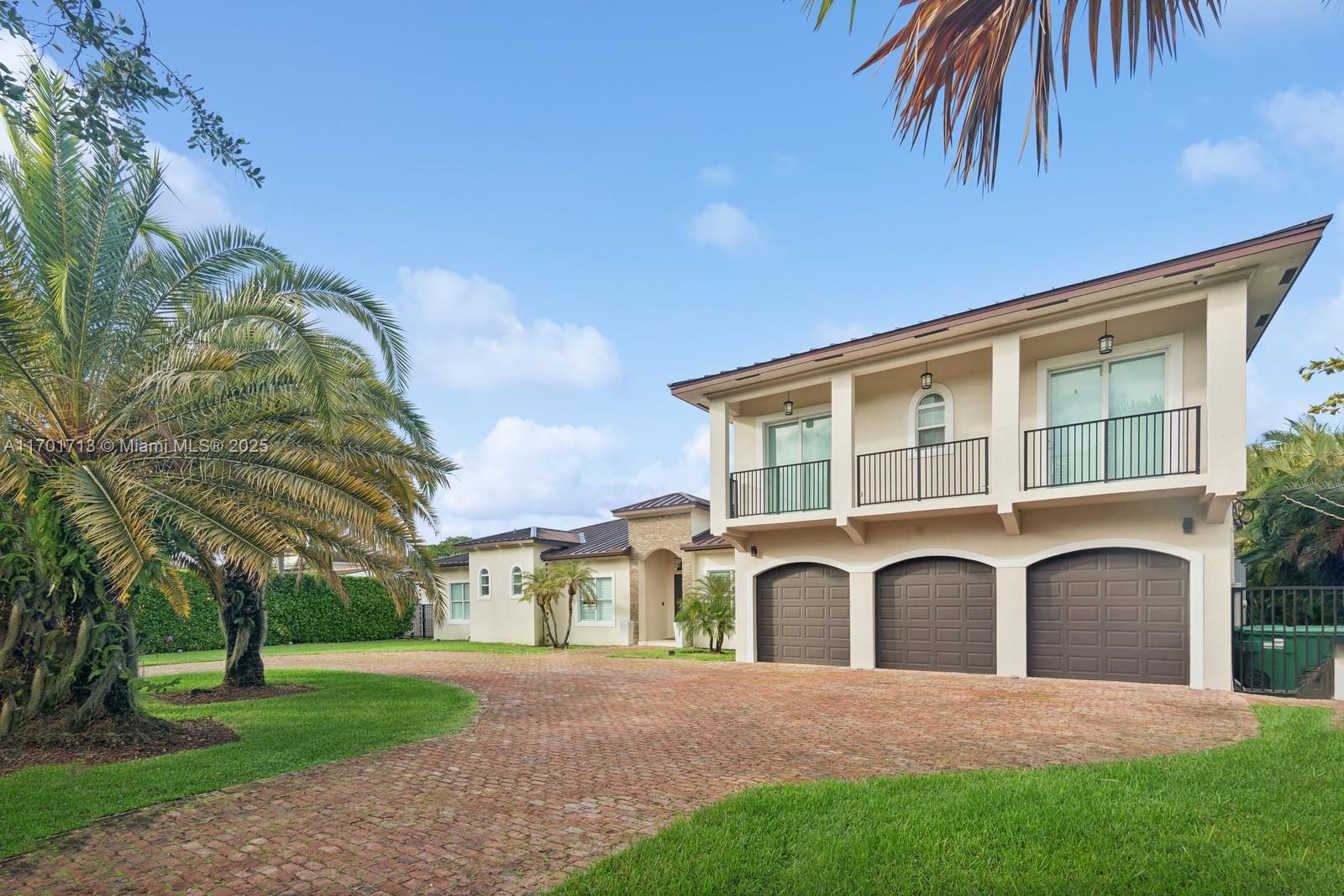WEST CHERRY GROVE - Residential