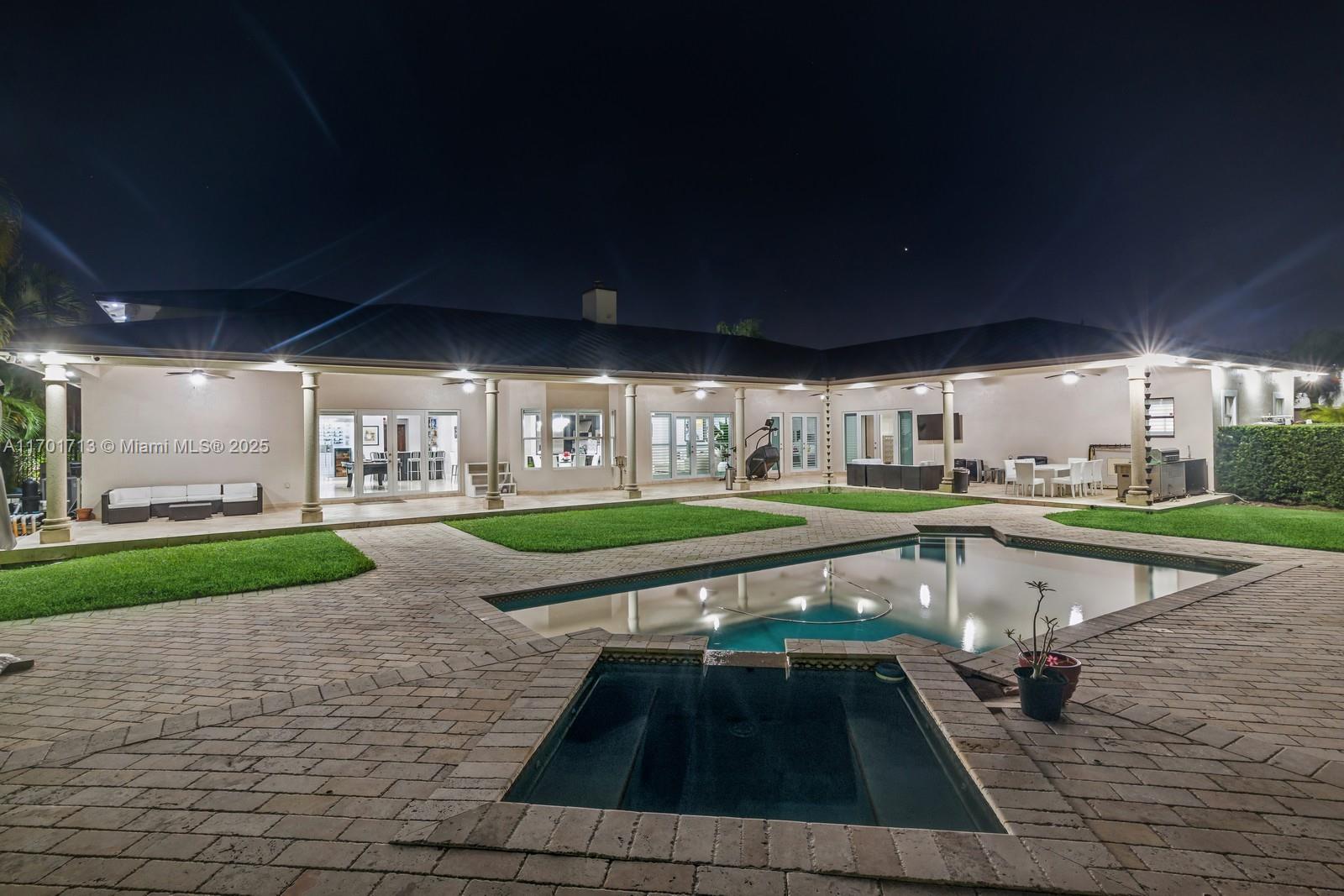WEST CHERRY GROVE - Residential