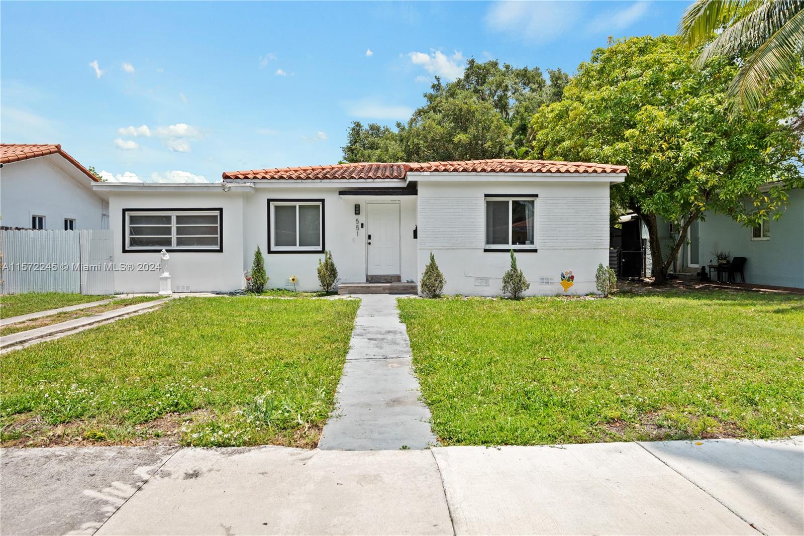 Property for Sale at 551 Lee Dr, Miami Springs, Miami-Dade County, Florida - Bedrooms: 3 
Bathrooms: 2  - $689,900