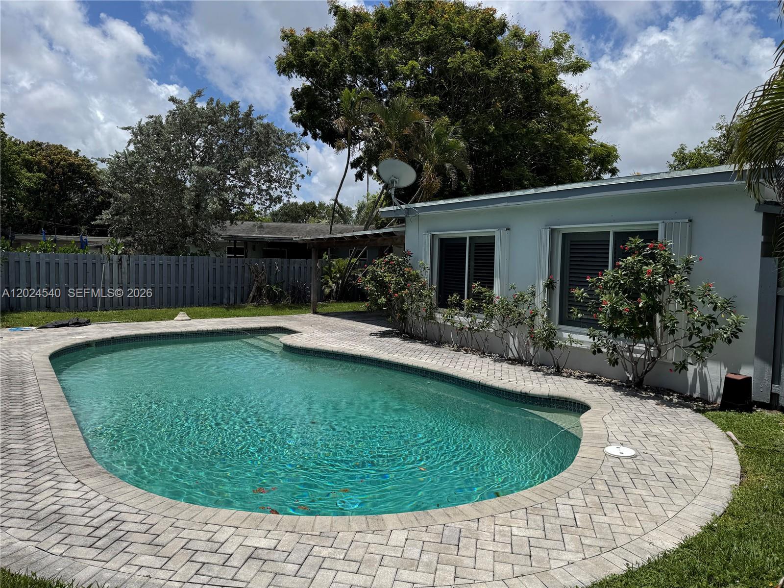 TAMARAC HILLS 1ST SEC - Residential Lease