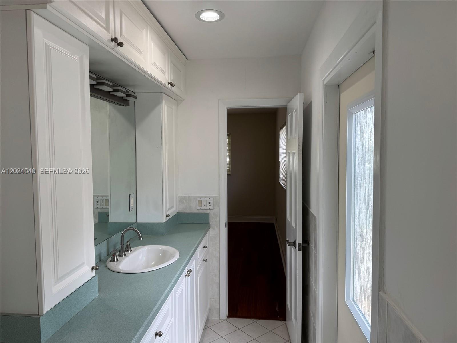 TAMARAC HILLS 1ST SEC - Residential Lease