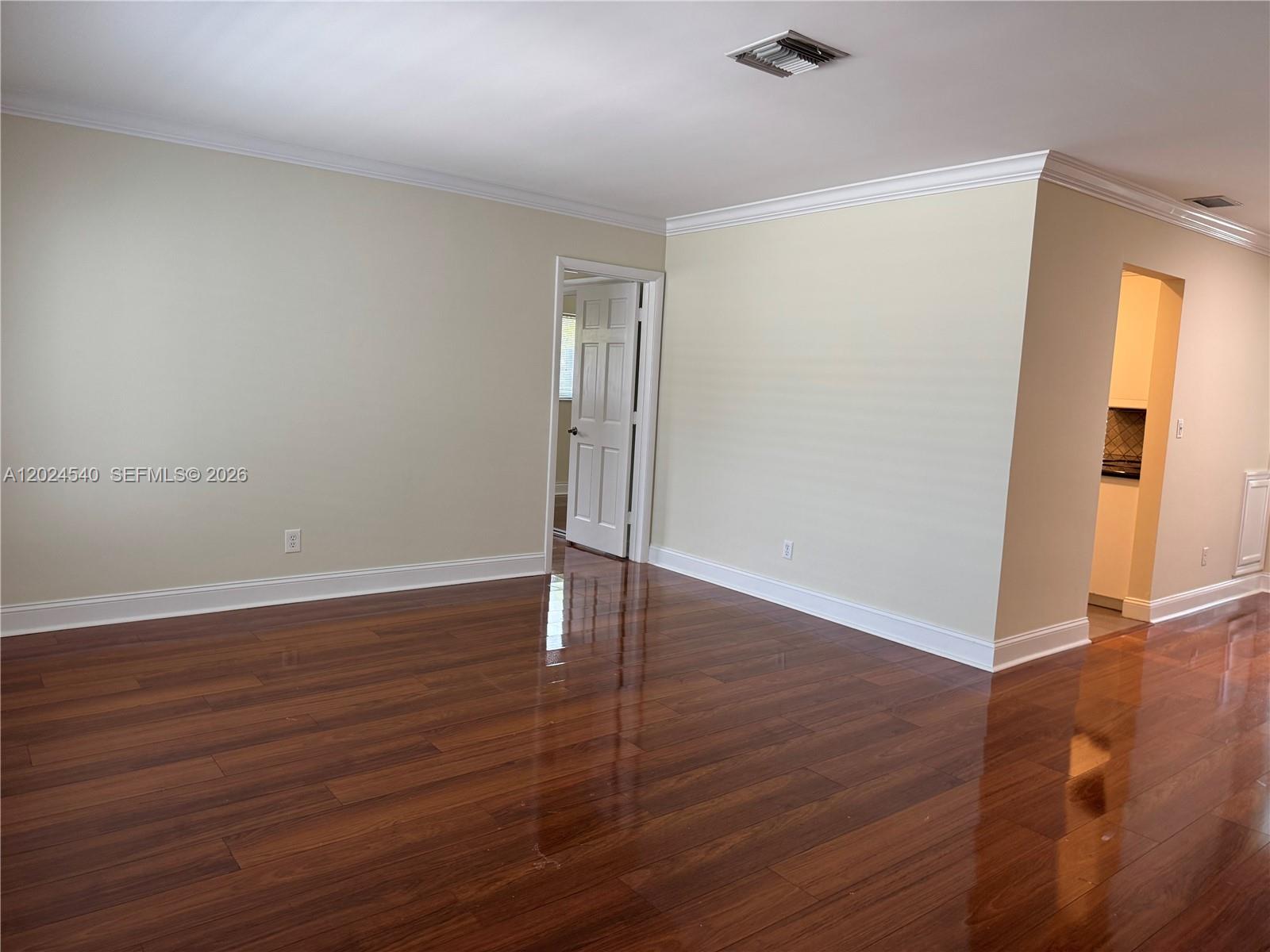 TAMARAC HILLS 1ST SEC - Residential Lease