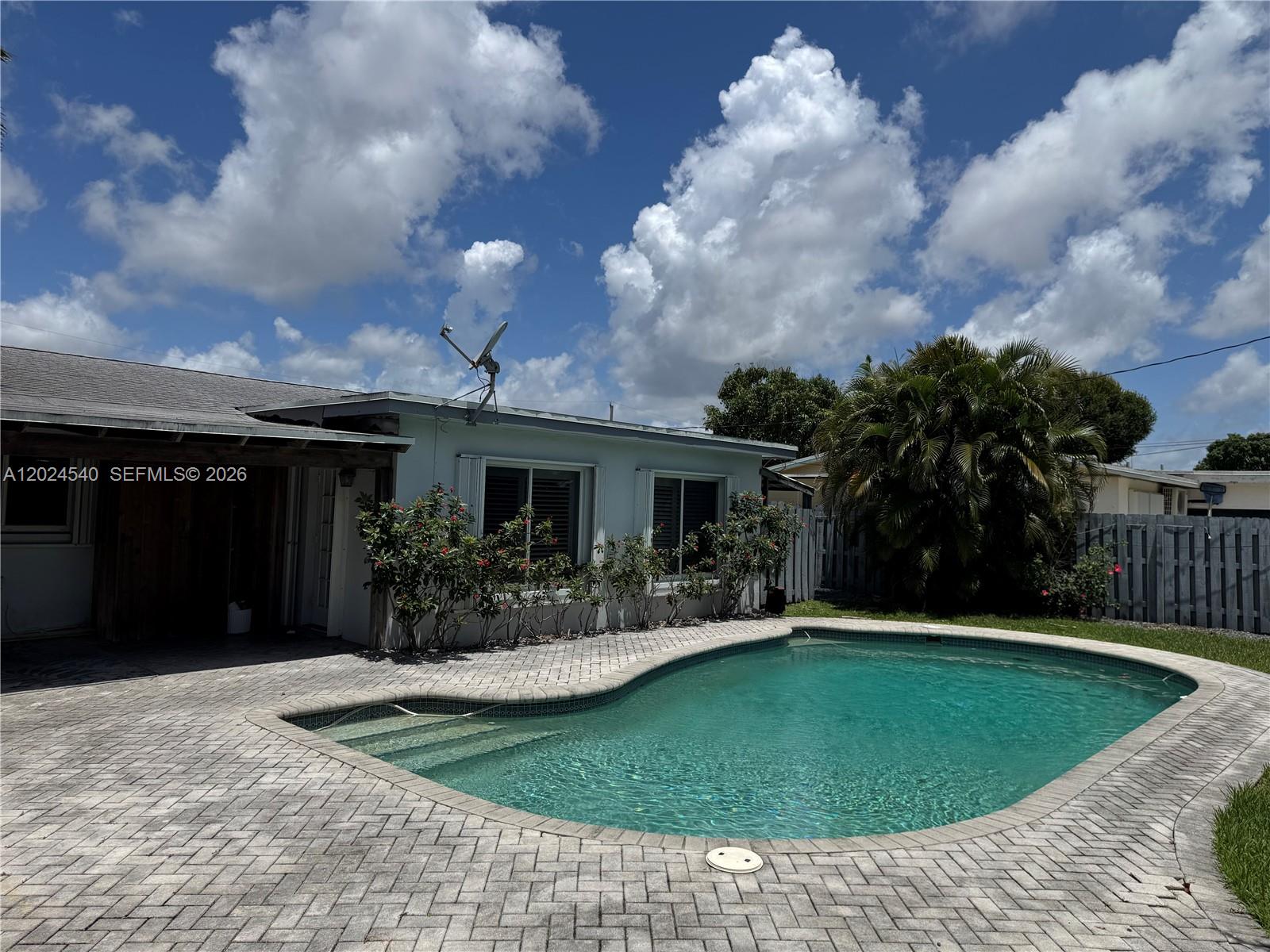 TAMARAC HILLS 1ST SEC - Residential Lease