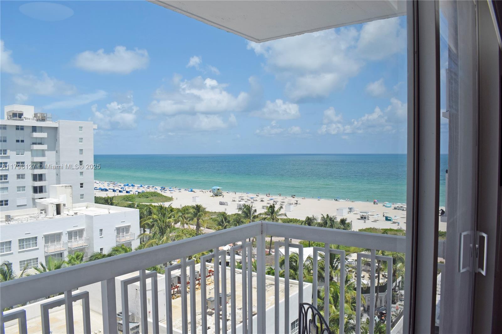 Rental Property at 401 Ocean Dr 924, Miami Beach, Miami-Dade County, Florida - Bedrooms: 1 
Bathrooms: 1  - $3,000 MO.