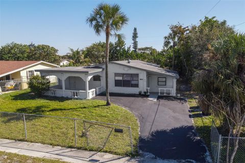 Single Family Residence in Fort Lauderdale FL 660 28th Dr.jpg