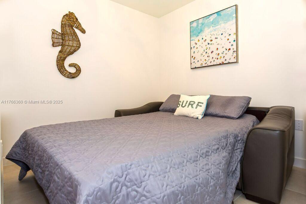 TIFFANY HOUSE CONDO - Residential
