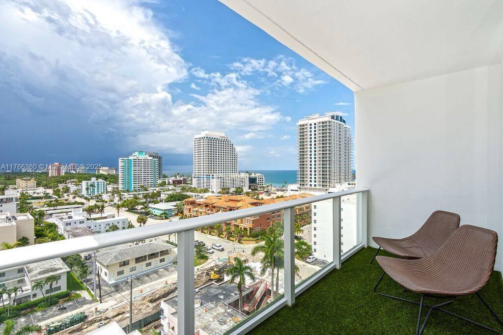 TIFFANY HOUSE CONDO - Residential