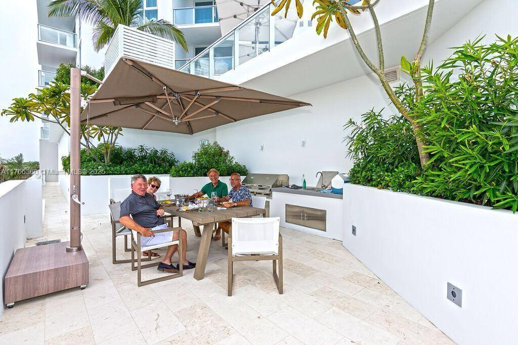 TIFFANY HOUSE CONDO - Residential