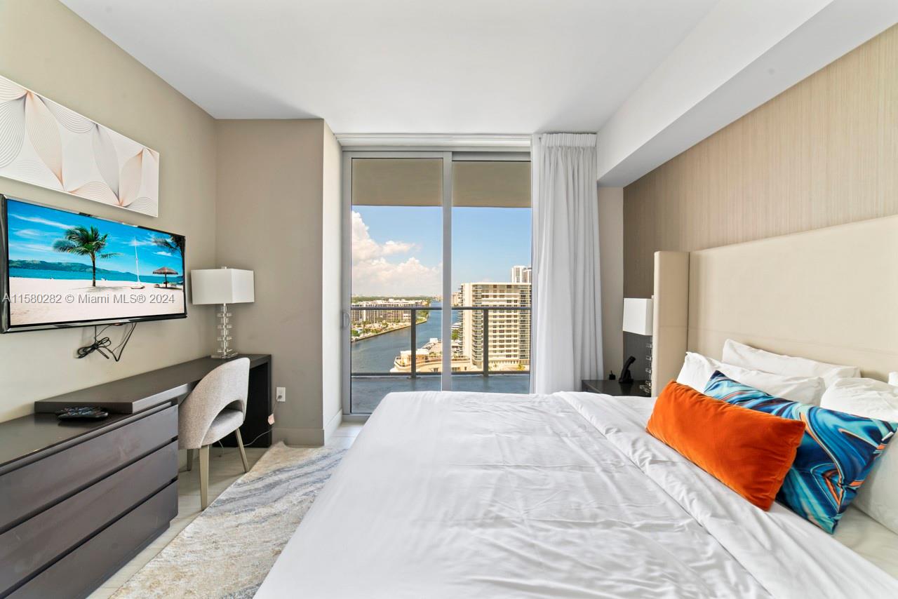 4010 SOUTH OCEAN CONDO - Residential Lease