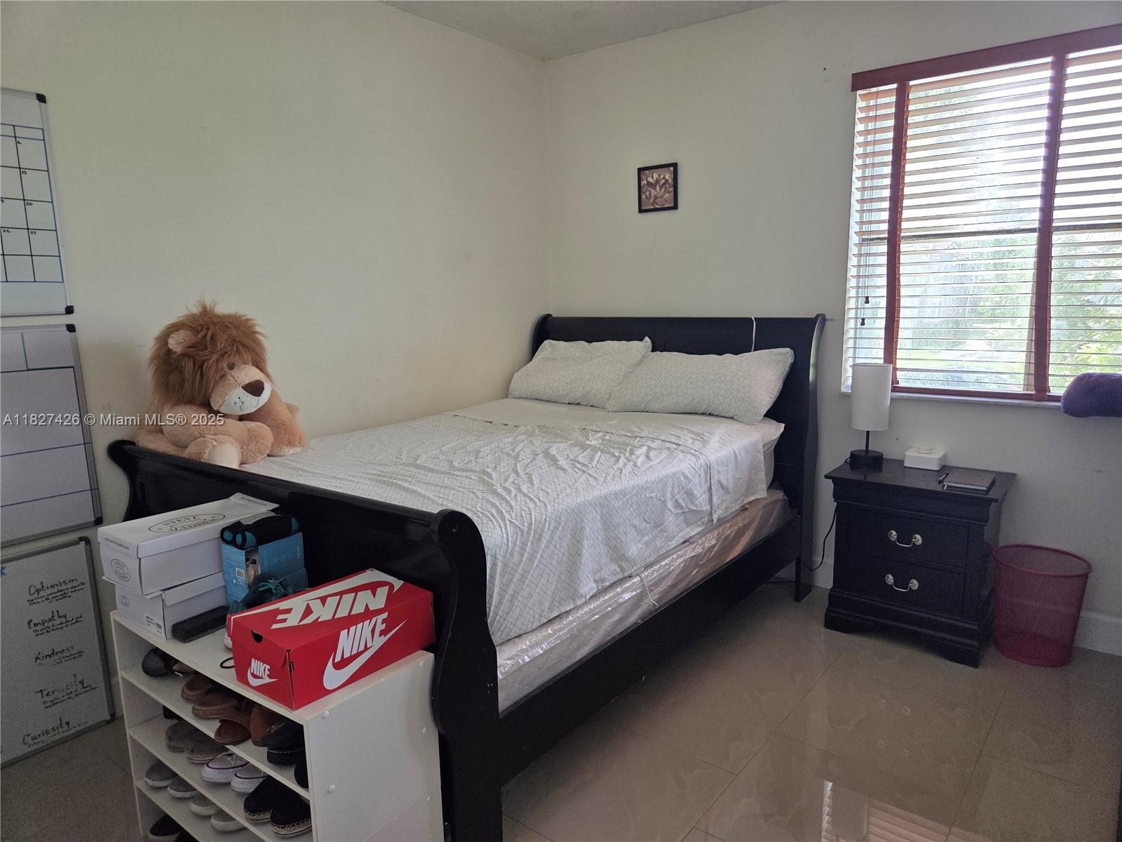 DADELAND GROVE CONDO - Residential