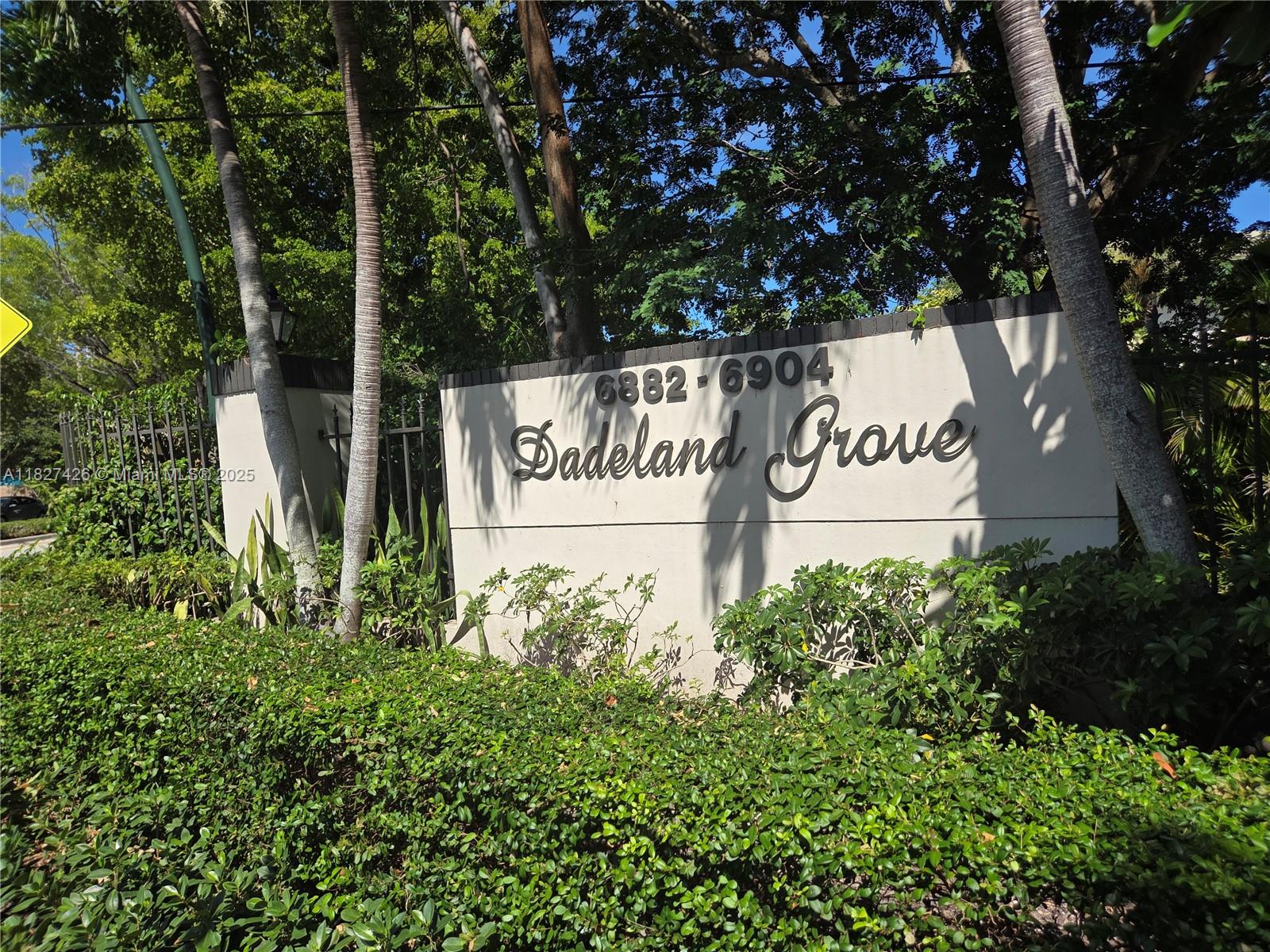 Remodeled 1 bedroom, 1 bath unit in Dadeland Grove condo. Tile floors, Interior location. 3rd floor corner unit with balcony. Secure community with manned guard gate from 4 pm to 8 am, on-site management. Stainless steel appliances with gas range. Laundry room on same floor. 1 assigned parking space plus guest parking. Close to Dadeland, Metrorail, Trader Joe's, excellent schools.