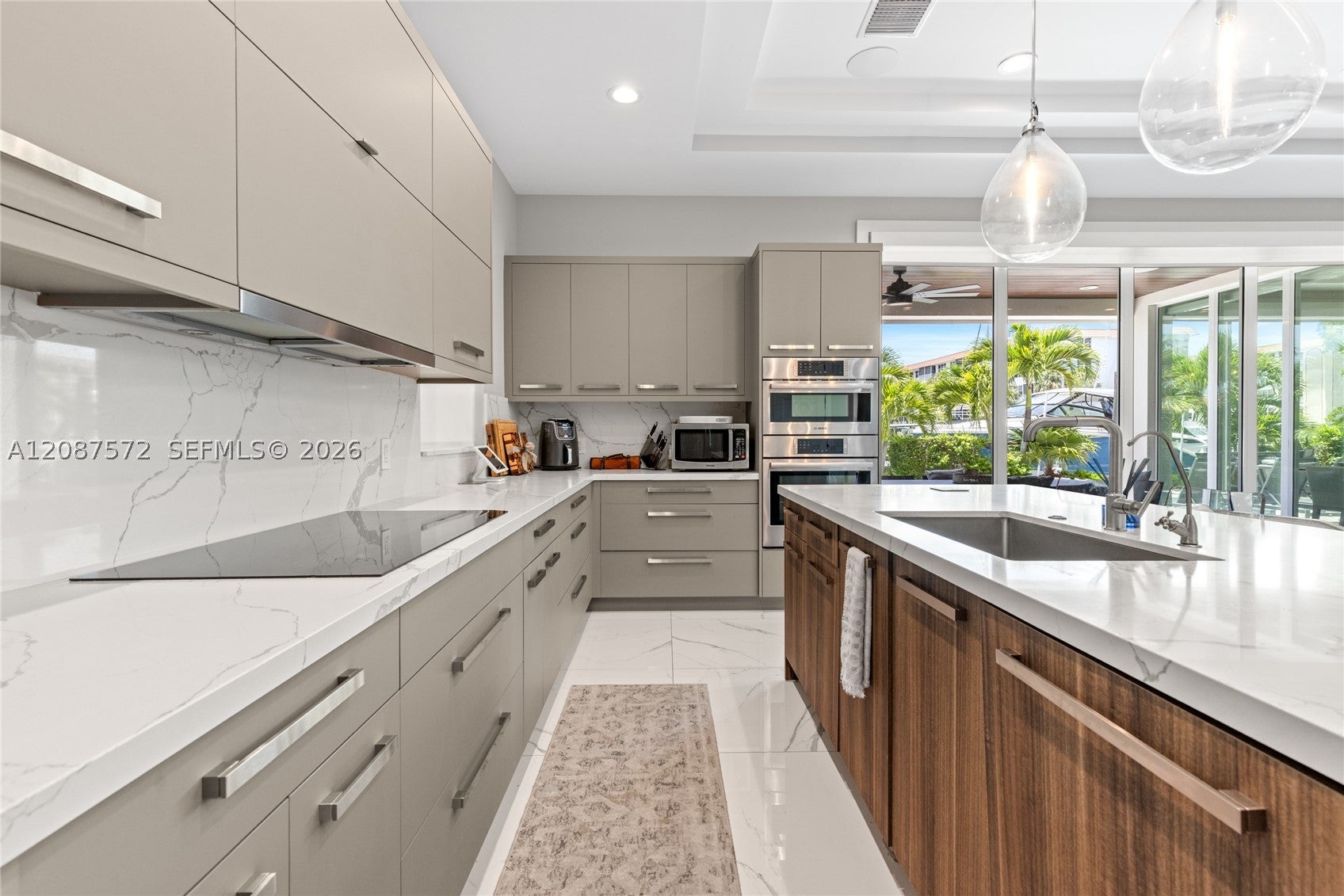 924 Evergreen Dr -