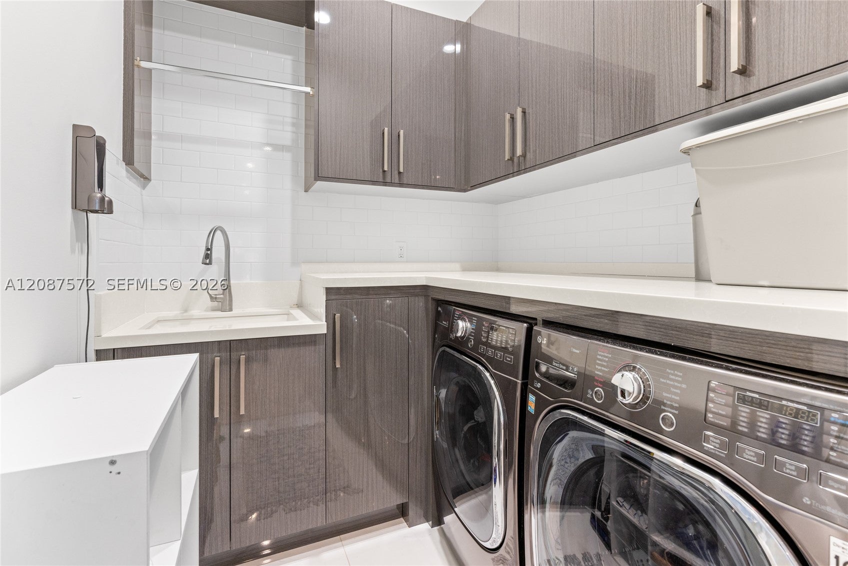 924 Evergreen Dr -
