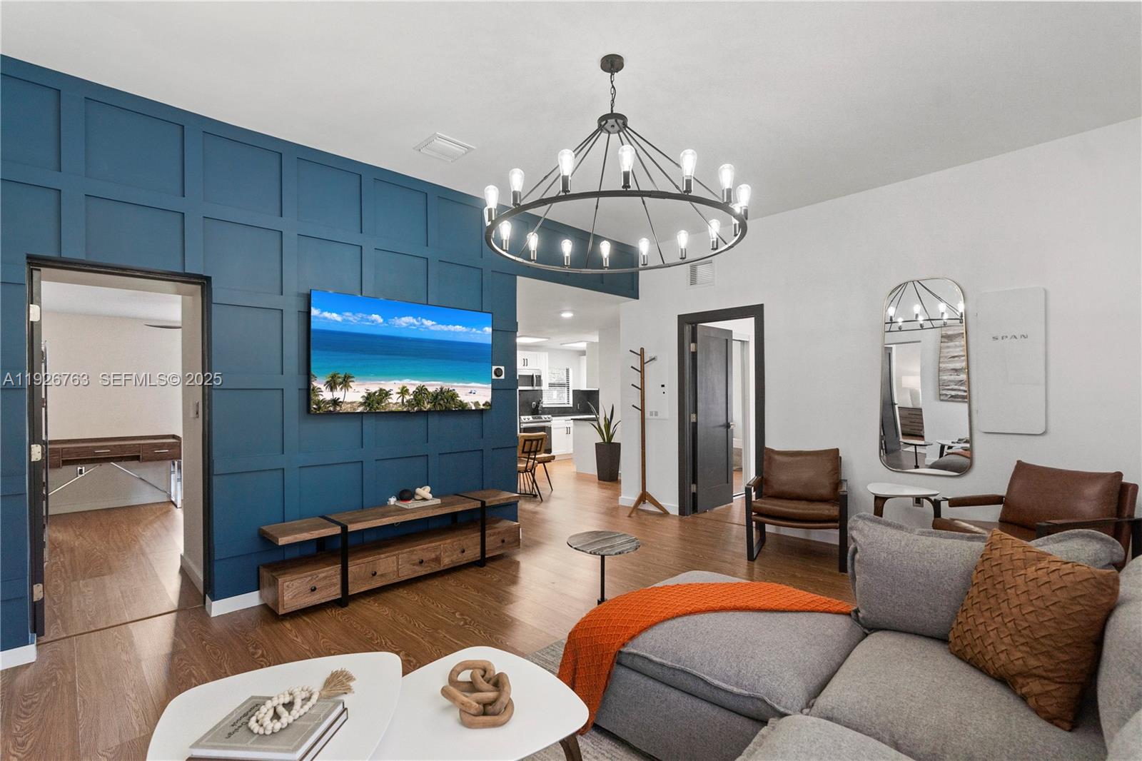 GLENDALE LAWNS REV PLAT - Residential Lease