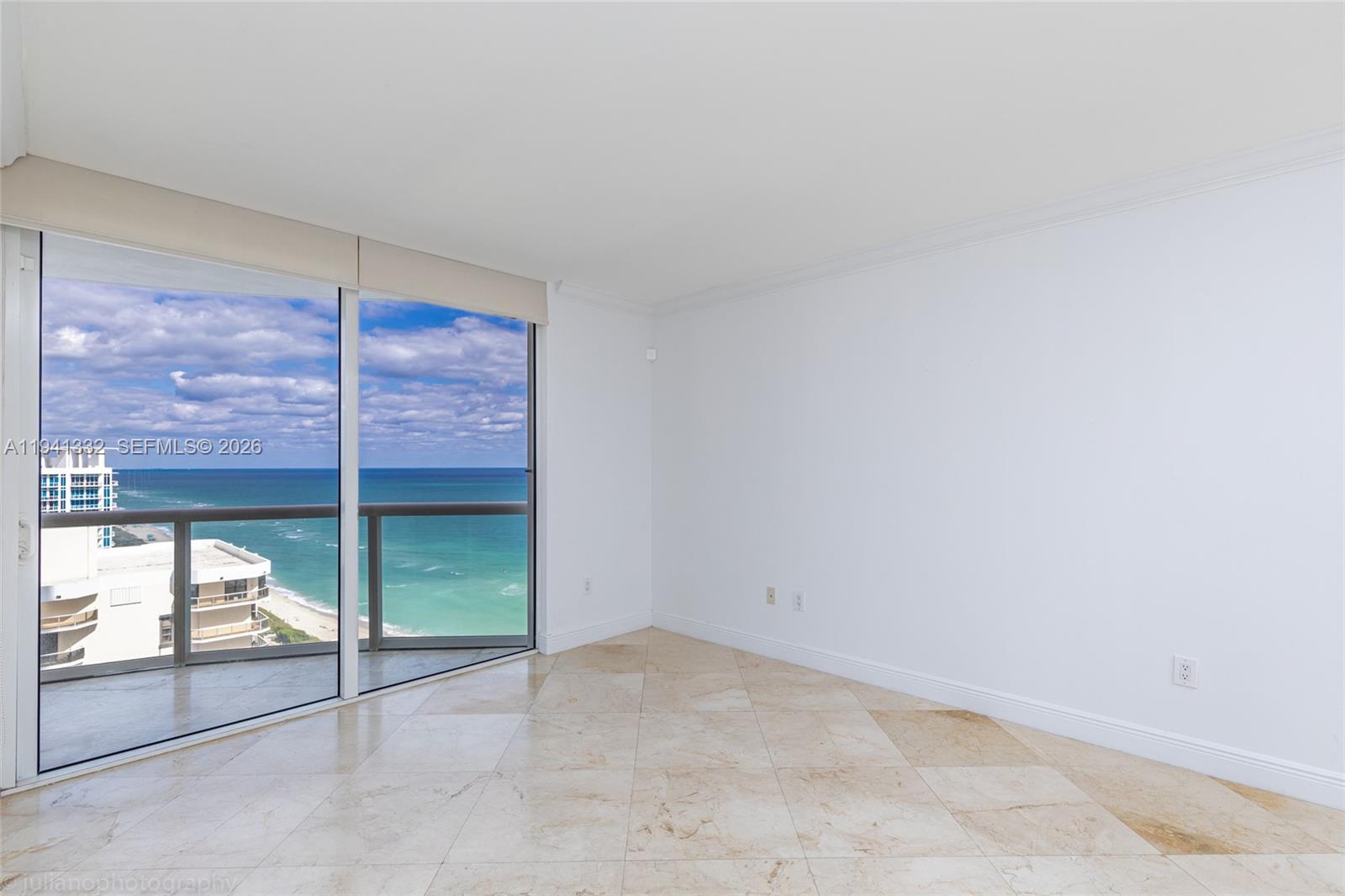 6365 Collins Ave 2211