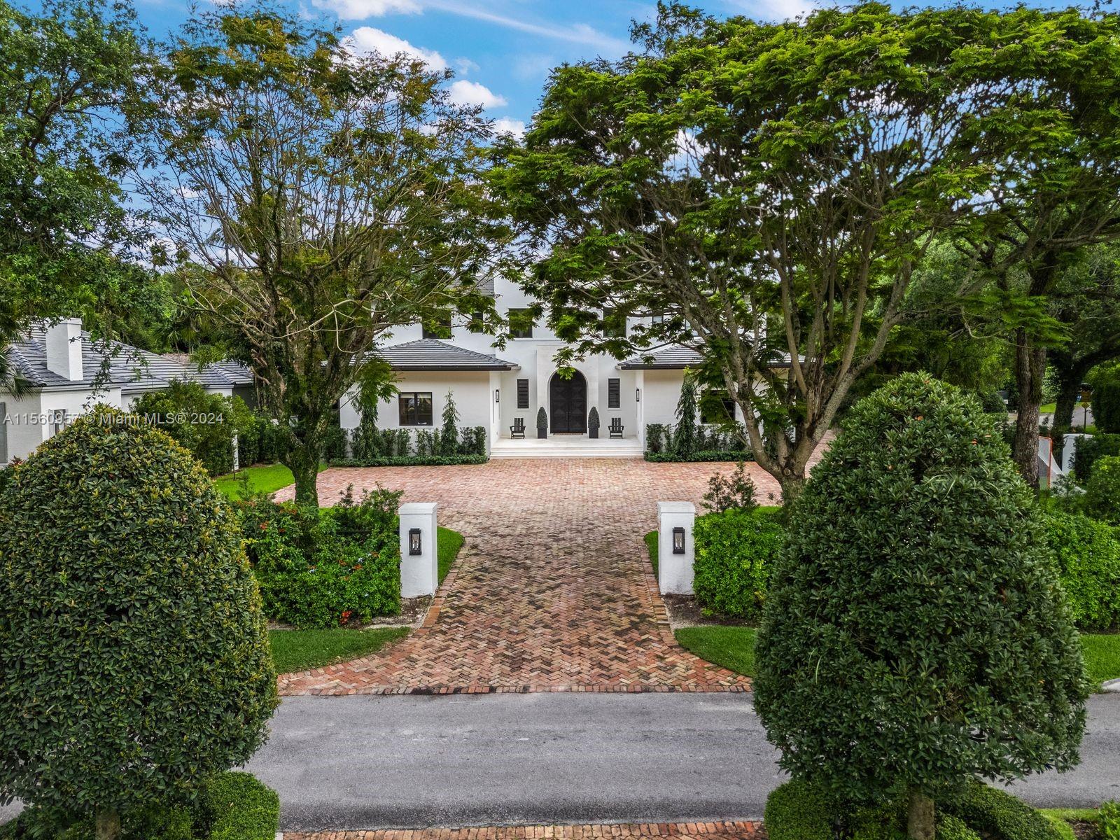 STONEGATE - Residential