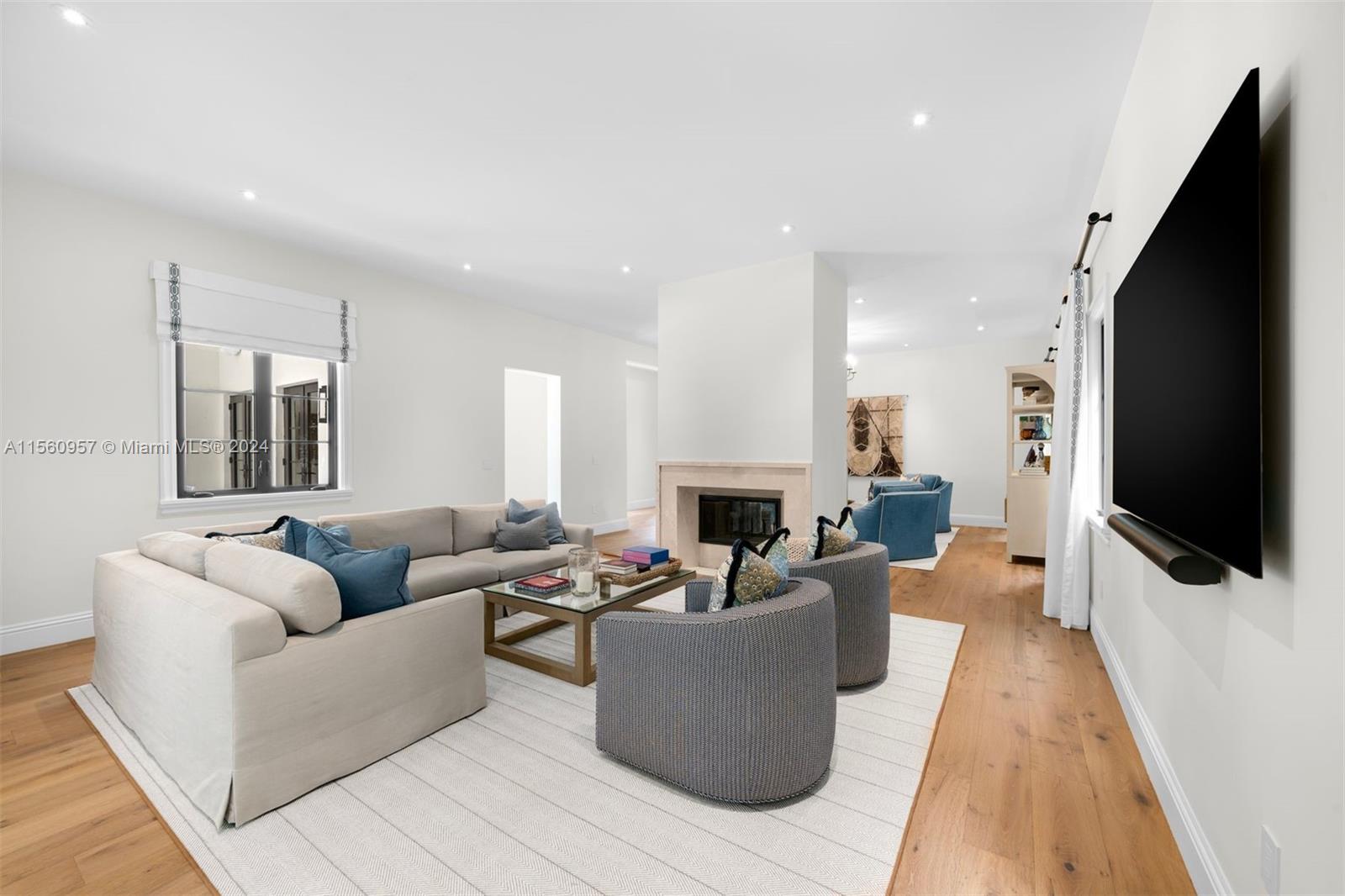 STONEGATE - Residential