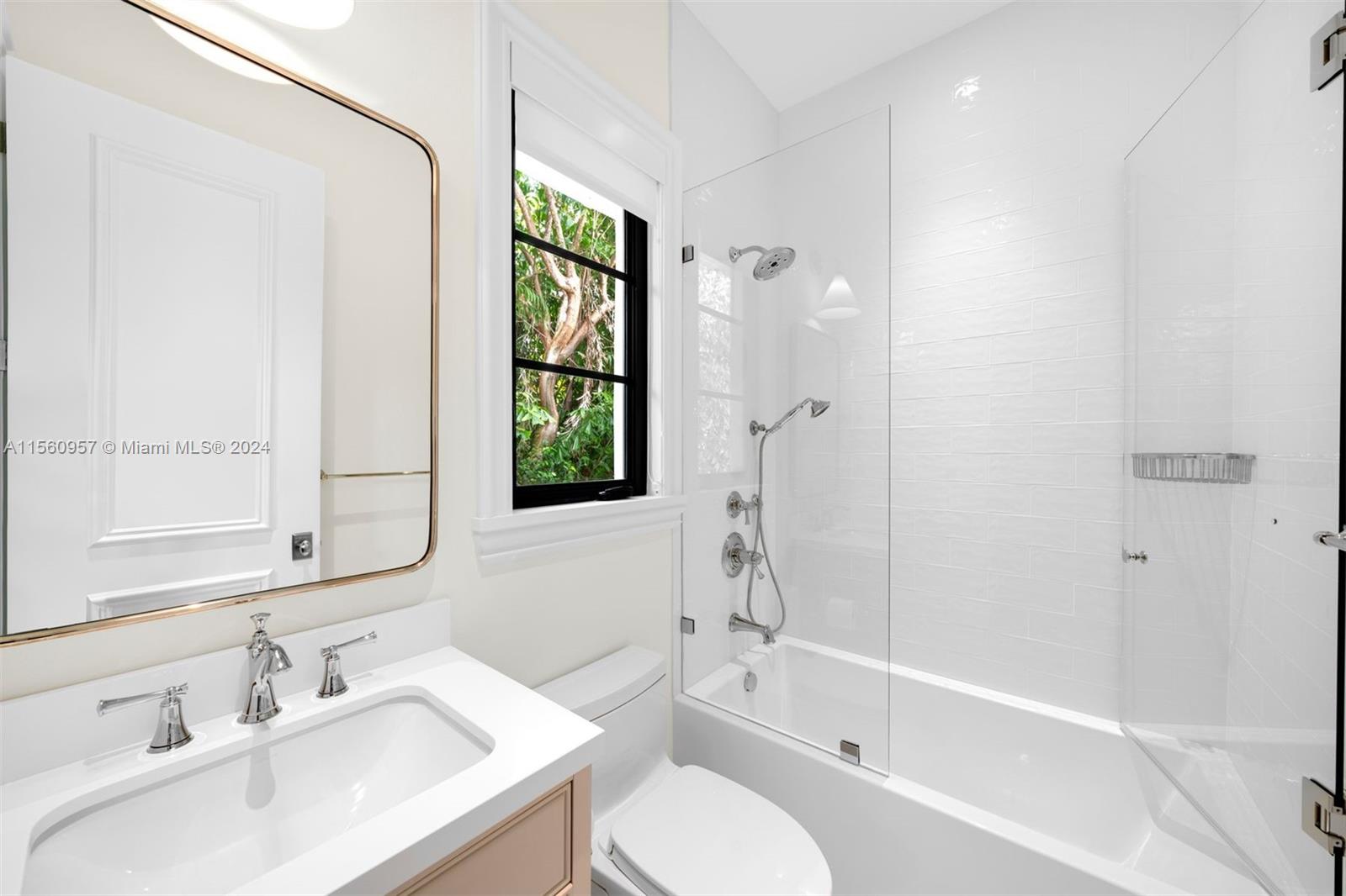 STONEGATE - Residential