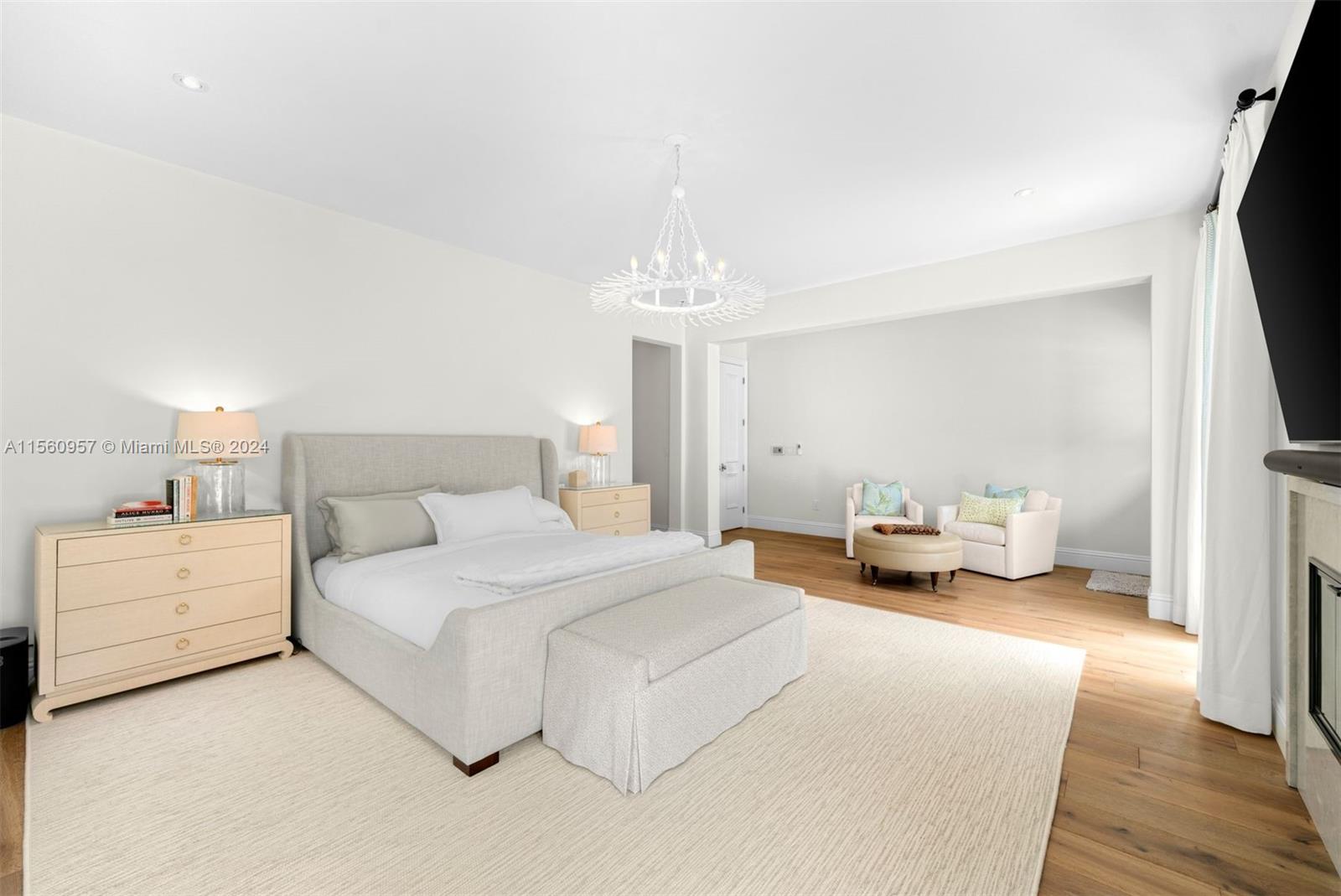 STONEGATE - Residential