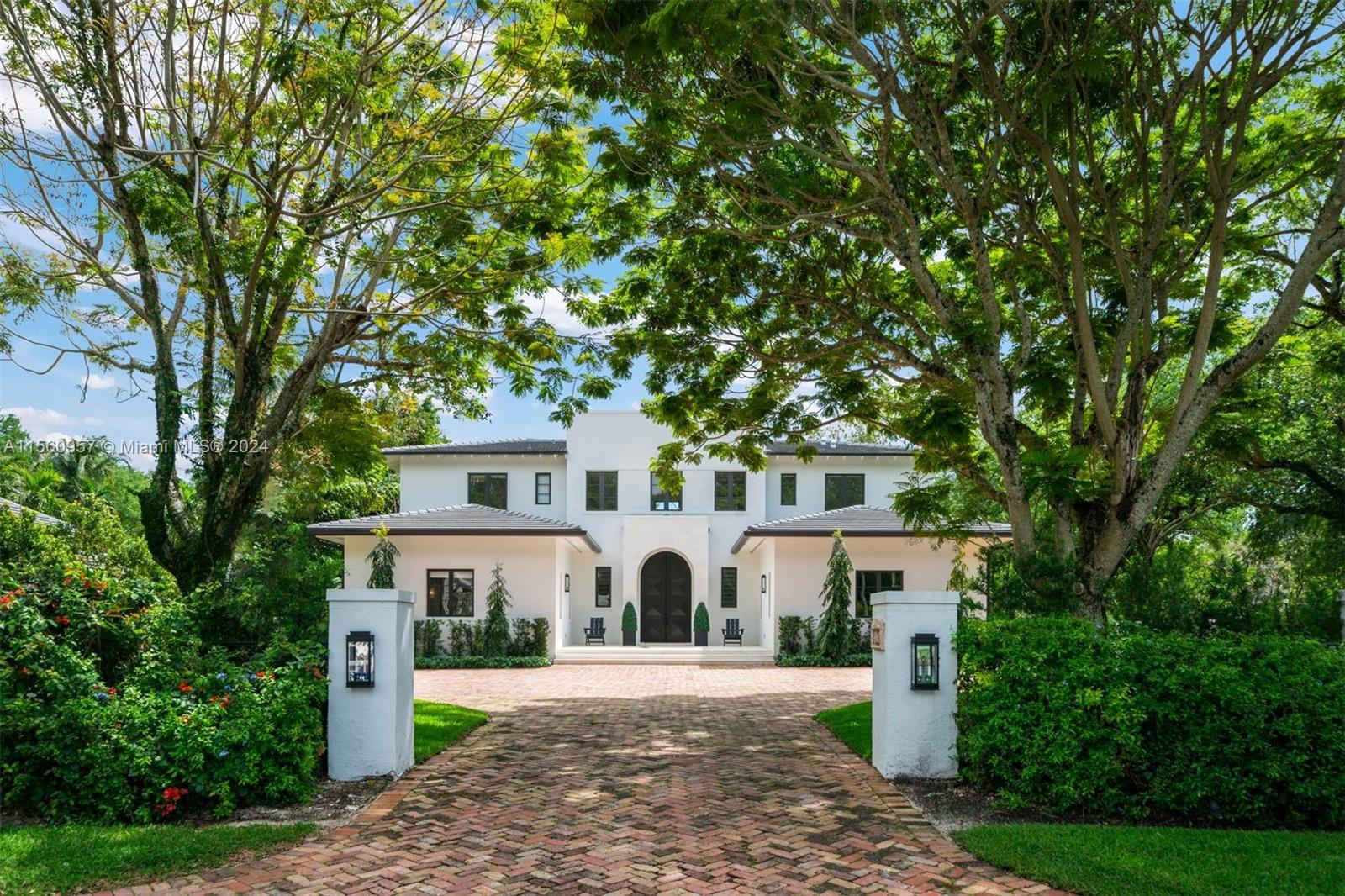 STONEGATE - Residential