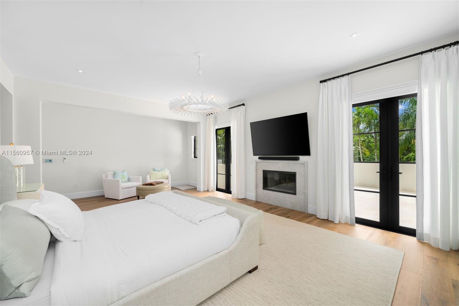 STONEGATE - Residential