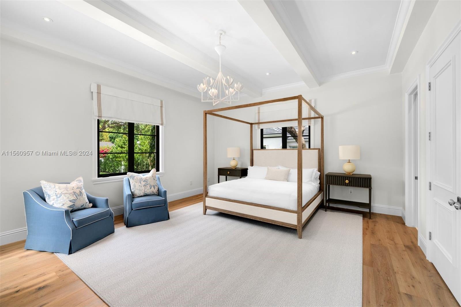 STONEGATE - Residential