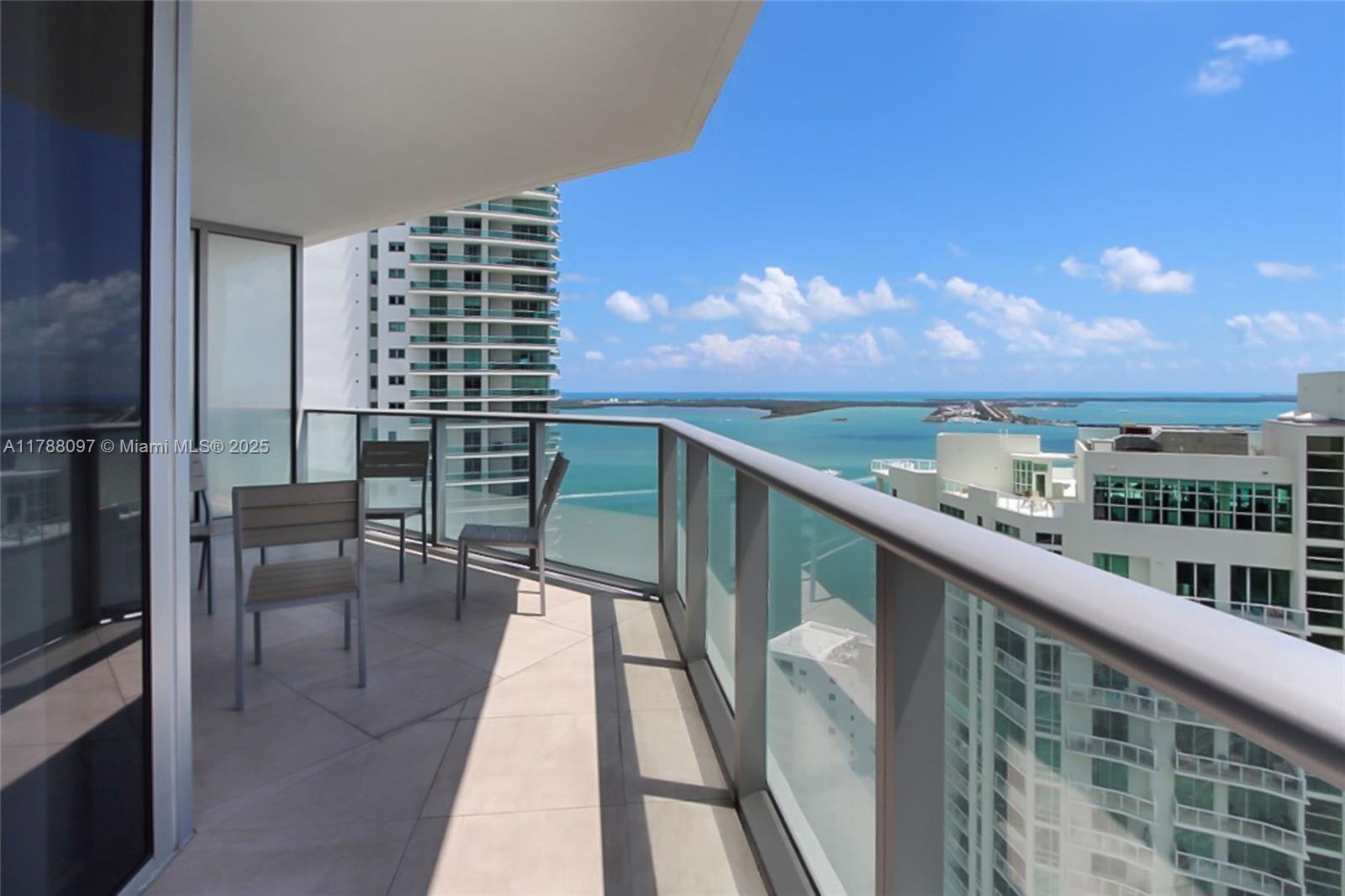 1300 Brickell Bay Dr 3102