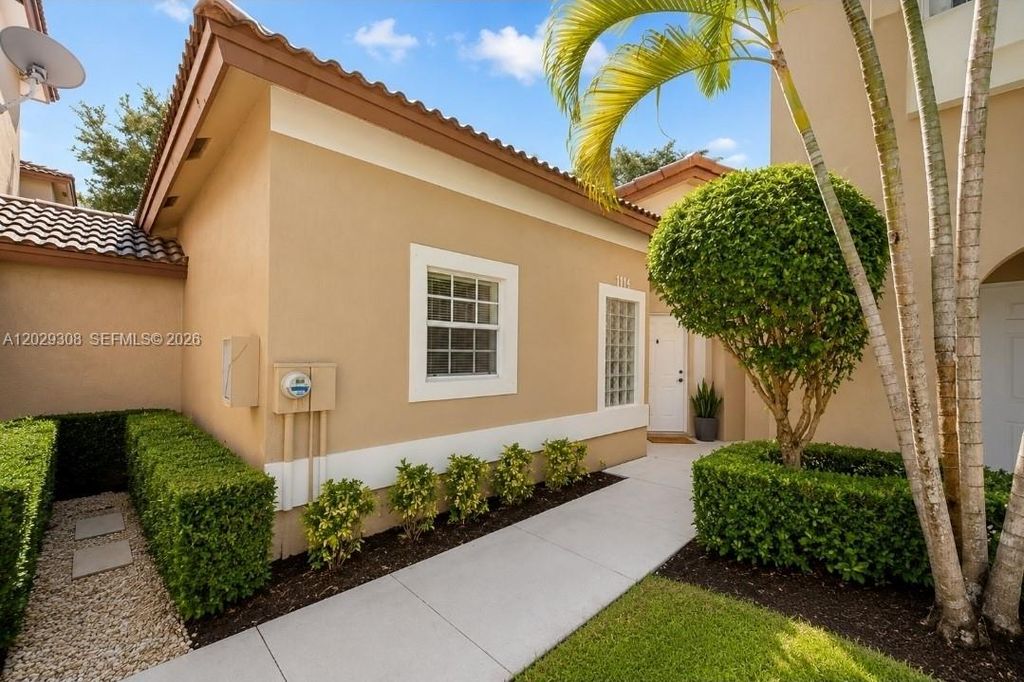 Photo of 16143 Emerald Cove Rd, Weston, FL 33331 (MLS # A12029308)