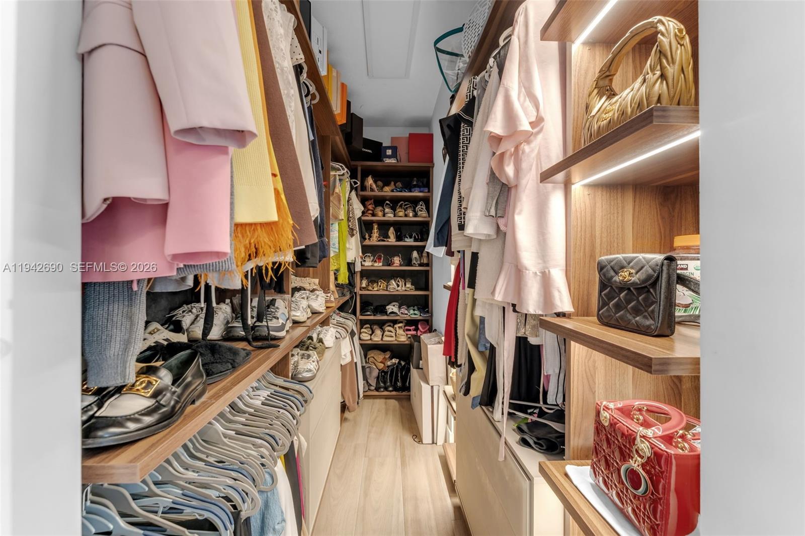 GARDEN HILLS SUB - Residential