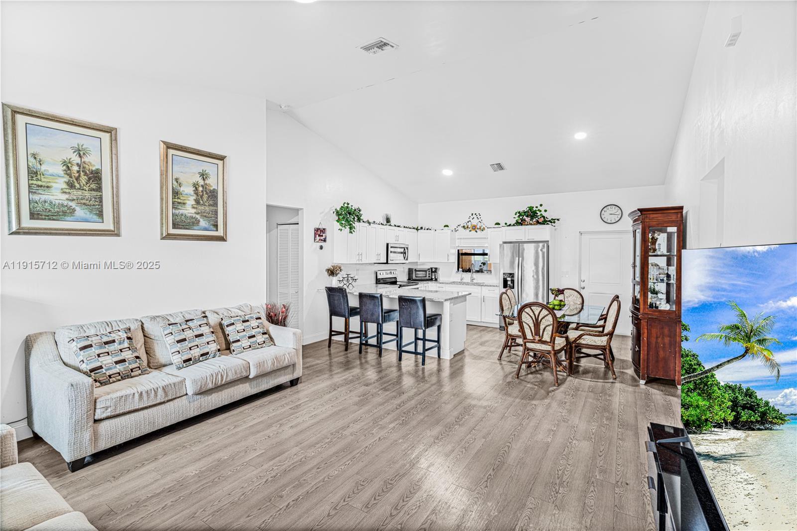 PORT LABELLE - Residential