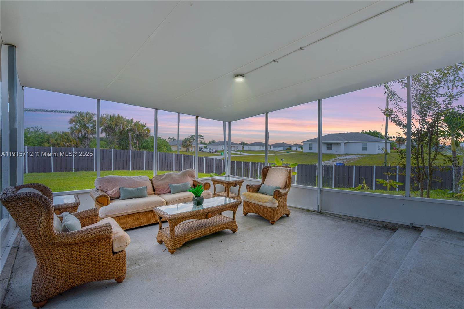 PORT LABELLE - Residential