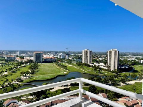 A home in Aventura