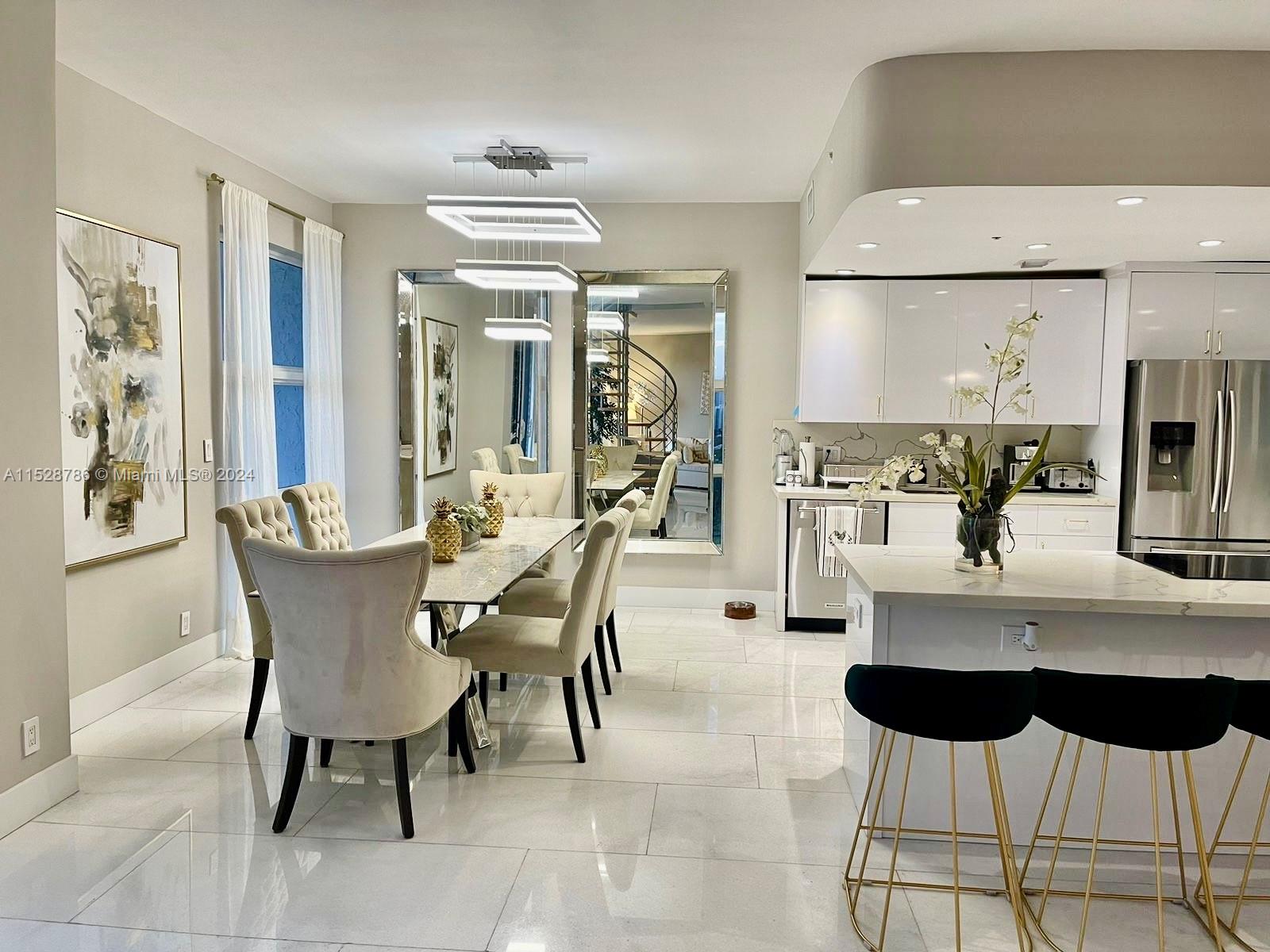 DELVISTA TOWERS CONDO - Residential