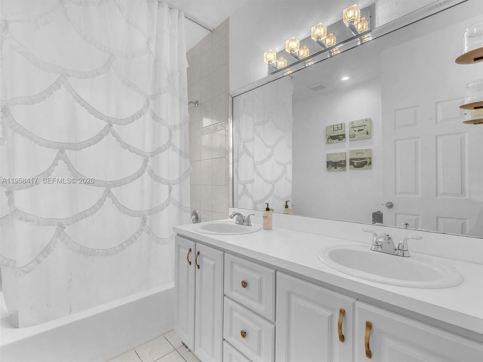 WASHINGTON PARK THIRD ADD - Residential