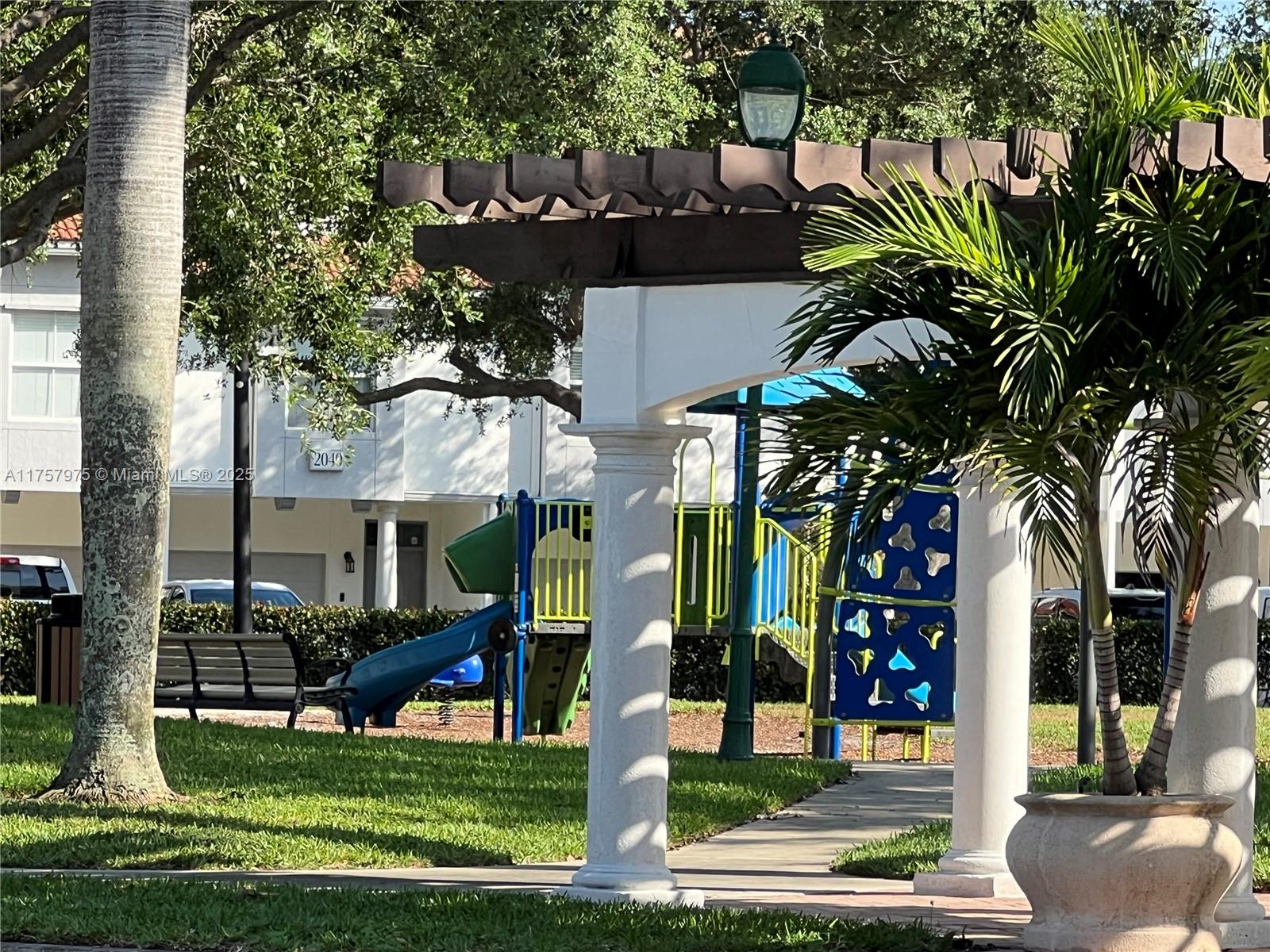TIERRA VERDE - Residential Lease