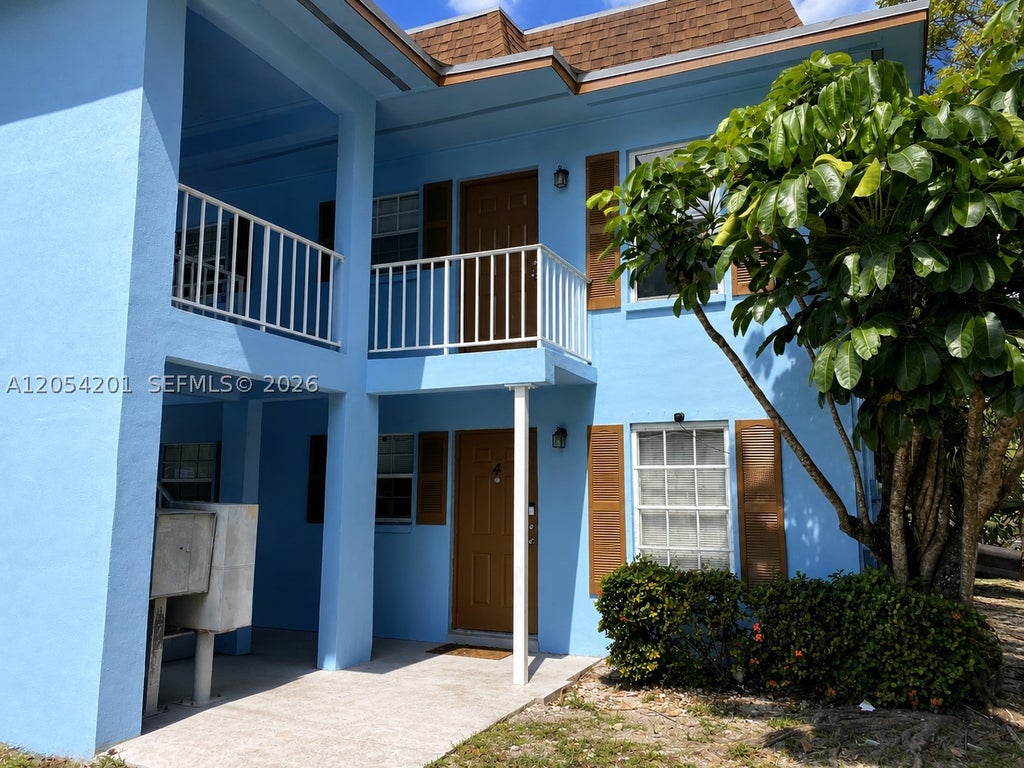 Photo of 4951 Wedgewood Way #4, West Palm Beach, FL 33417 (MLS # A12054201)