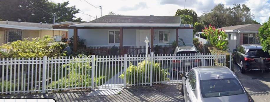 CORAL WAY PARK SEC D - Residential