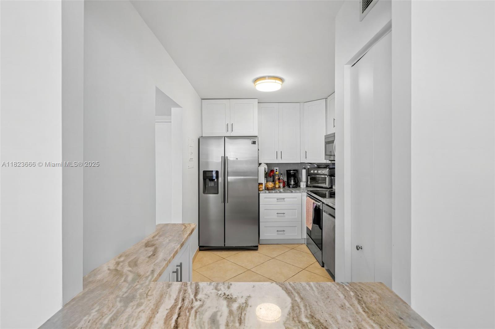 FLAMENCO CONDO TOWER I - Residential