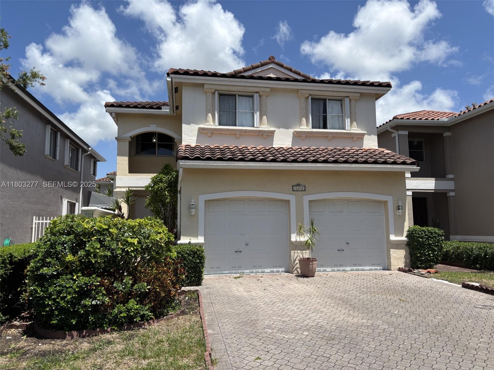 THE POINT - Residential