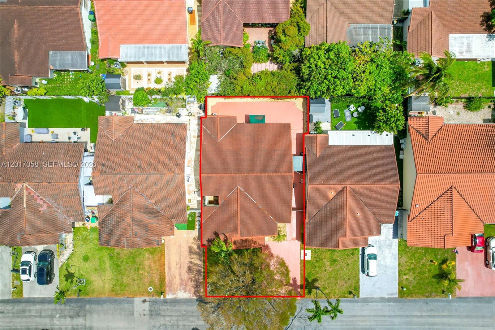 SUNSET MANSIONS - Residential