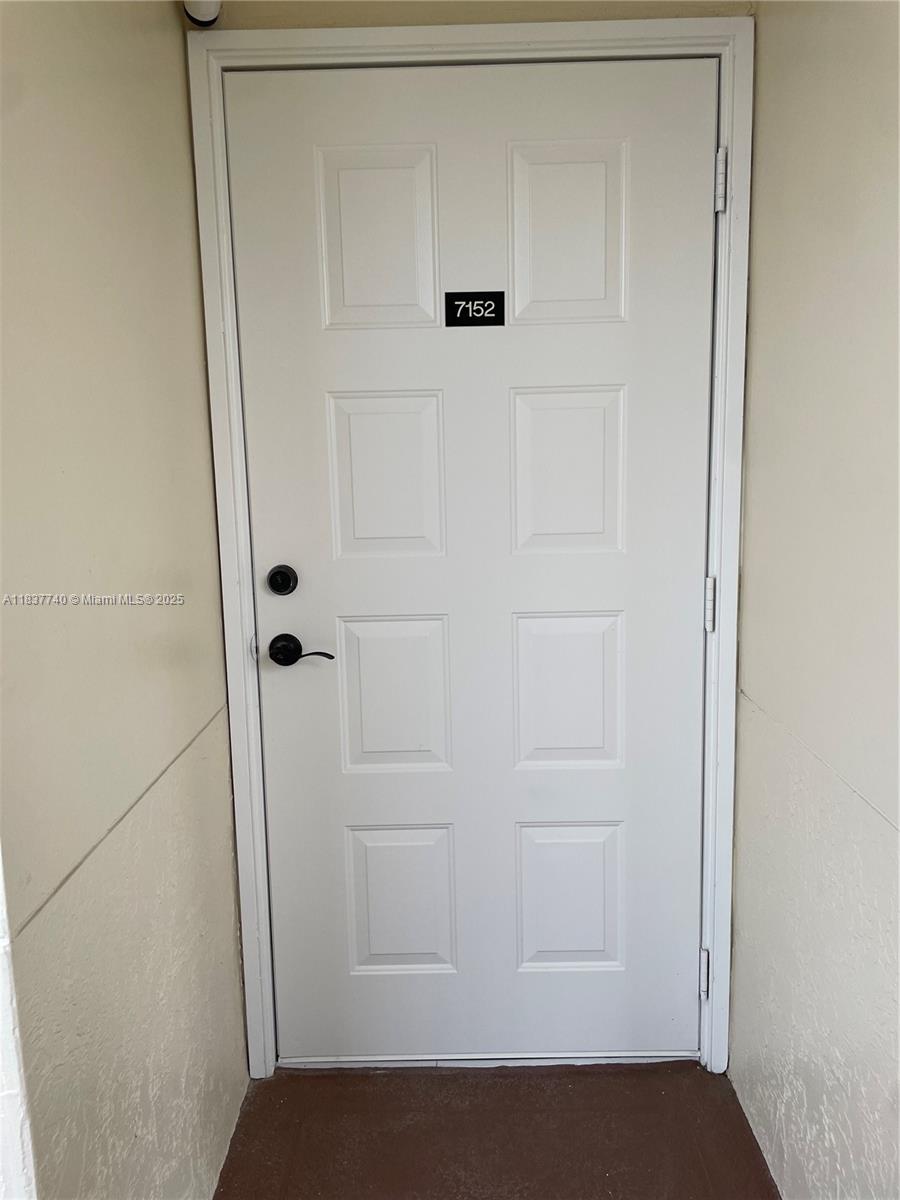 Make this bright and airy, 3rd floor, lakeview 2/2 condo your home today! Freshly painted, add your personal touch to this split bedroom floor plan with impact windows, large owner's bedroom with en-suite bathroom, and walk-in closet; full size W/D, and enjoy your morning coffee in the enclosed Florida room. Only 2 doors from the elevator or for added exercise, the stairs are close by. Additionally, amenities include wi-fi, cable, phone service, water, state of the art theater, clubhouse, pickle ball, tennis, pool, shuttle bus, and many more features. Located in Kingspoint, the finest senior community of South Florida. Don't pass this one up!