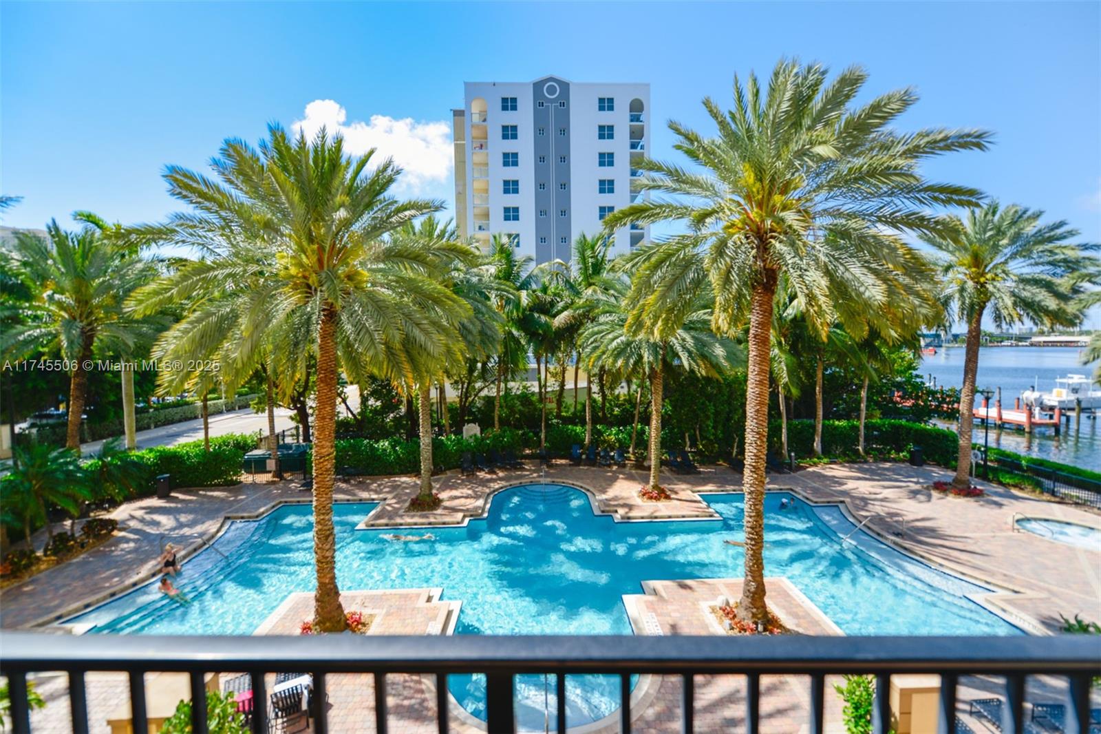 17100 N Bay Rd 1303, Sunny Isles Beach, Miami-Dade County, Florida - 2 Bedrooms  
2 Bathrooms - 