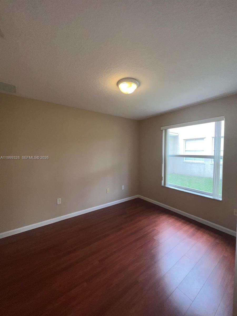 RIVIERA ISLES II - Residential